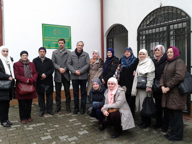 Kolektiv Gazi Husrev-begove biblioteke u posjeti Memorijalnom centru Potočari i MIZ Srebrenica