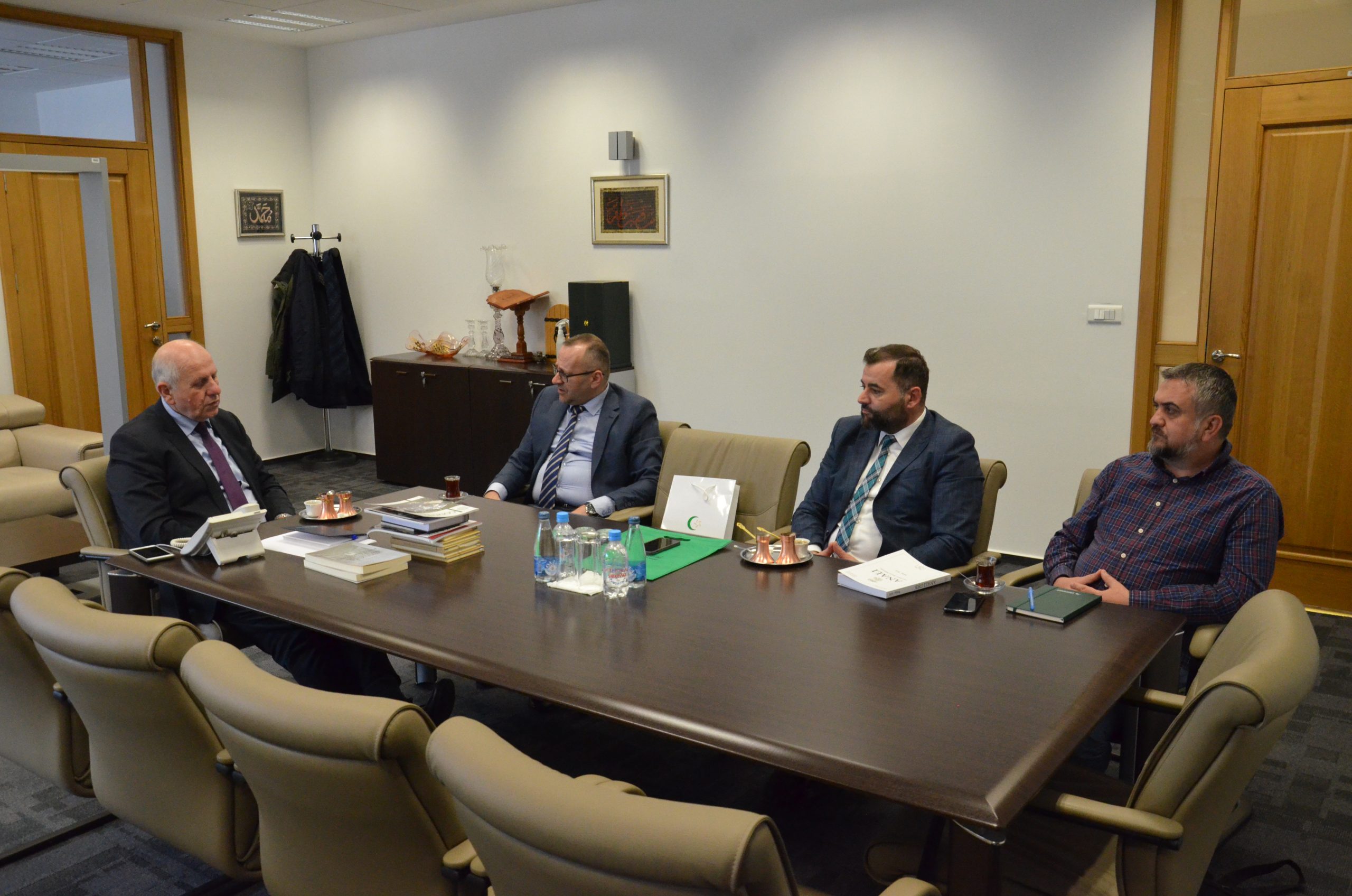 Posjeta delegacije Muftijstva mostarskog Gazi Husrev-begovoj biblioteci