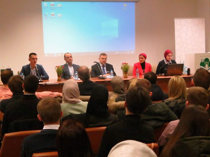 Održana panel diskusija “Izazovi medicine kroz prizmu islama: abortus i vantjelesna oplodnja” (VIDEO)