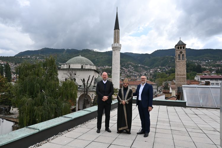 Muftija Islamabada u posjeti Biblioteci